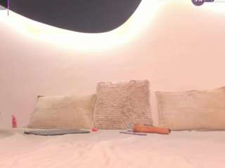 saryblake — Camsoda recorded stream image, 03.12.2025 14:20