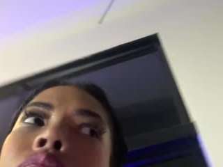 saamytits — Camsoda recorded stream image, 04.12.2025 00:30