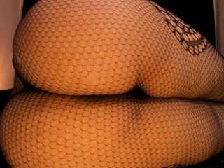 rhondavines — Camsoda recorded stream image, 03.12.2025 23:50