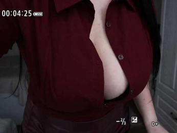 Happy_Doll — Bongacams recorded stream screenshot (04 Dec 2025)