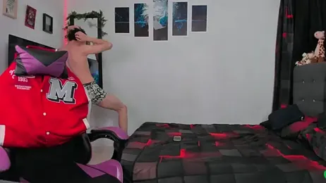 andybxby — Stripchat recorded stream screenshot (04 Dec 2025)