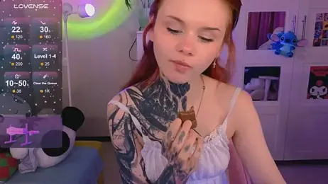 Britney_Lynch — Stripchat recorded stream image, 04.12.2025 22:30