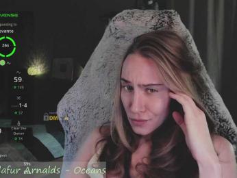 Adamova_Eva — Bongacams recorded stream screenshot (05 Dec 2025)