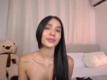 veroniqe_lounge — Chaturbate recorded stream image, 06.12.2025 00:10