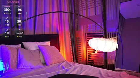 LunaNight — Stripchat recorded stream image, 06.12.2025 00:50