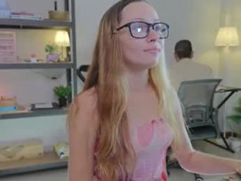 ellcrys — Chaturbate recorded stream image, 06.12.2025 01:20