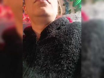 Cocochanell — Bongacams recorded stream screenshot (06 Dec 2025)