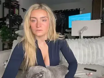 meggsworld — Stripchat recorded stream image, 07.12.2025 18:10