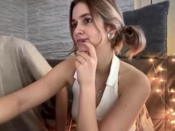 amandatalk — Chaturbate recorded stream screenshot (08 Dec 2025)