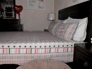 iluvsaffire-bleu — Camsoda recorded stream screenshot (08 Dec 2025)