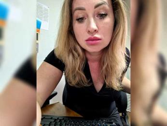 goddesssssss — Bongacams recorded stream screenshot (09 Dec 2025)