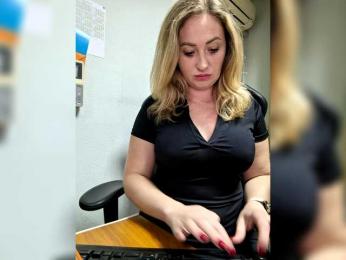 goddesssssss — Bongacams recorded stream screenshot (09 Dec 2025)