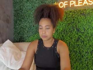hannacupper — Camsoda recorded stream image, 09.12.2025 11:10