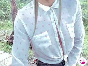 pretty_princesses — Stripchat recorded stream screenshot (09 Dec 2025)