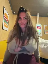 TattooGirlAlia — Stripchat recorded stream screenshot (10 Dec 2025)