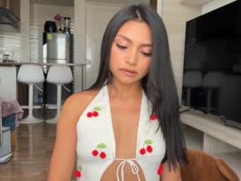 sweet_littleee — Chaturbate recorded stream screenshot (10 Dec 2025)