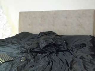 yummybabes — Camsoda recorded stream screenshot (10 Dec 2025)