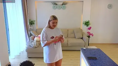 Rabbits_couplee — Stripchat recorded stream screenshot (11 Dec 2025)