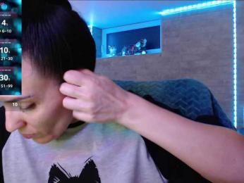 Marina4Love — Bongacams recorded stream image, 12.12.2025 00:50