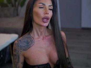 RaquelleVon — Bongacams recorded stream image, 12.12.2025 09:30