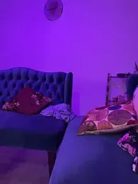 Izy_cute_ — Stripchat recorded stream screenshot (13 Dec 2025)