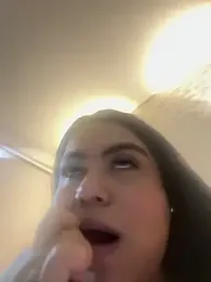 valeria2019hot — Stripchat recorded stream image, 26.02.2025 22:00