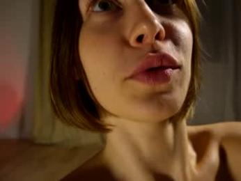 molly_p — Chaturbate recorded stream screenshot (13 Dec 2025)