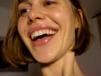 molly_p — Chaturbate recorded stream screenshot (13 Dec 2025)