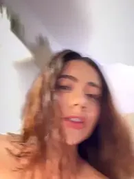Aryrosee — Stripchat recorded stream image, 14.12.2025 00:30