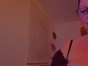 Connyat99 — Bongacams recorded stream screenshot (13 Dec 2025)