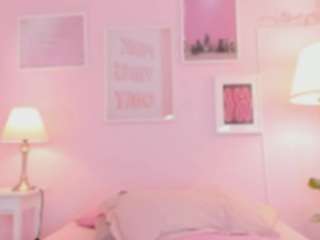 little-natt — Camsoda recorded stream screenshot (14 Dec 2025)