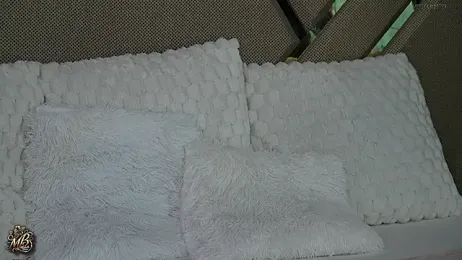 Mishelle-Brizo — Stripchat recorded stream screenshot (14 Dec 2025)