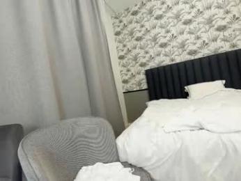 ehotlovea — Chaturbate recorded stream image, 26.02.2025 23:50