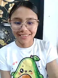 SofieLove_01 — Stripchat recorded stream image, 15.12.2025 08:40