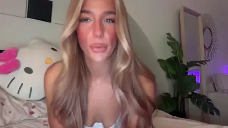 KENNIEXROSE — Stripchat recorded stream image, 16.12.2025 00:20