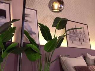 ellediane — Camsoda recorded stream image, 15.12.2025 22:00
