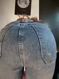_Danna — Stripchat recorded stream image, 16.12.2025 14:30