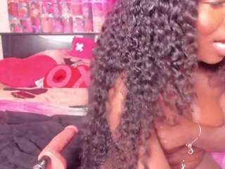 karliekayozz — Camsoda recorded stream image, 27.02.2025 03:10