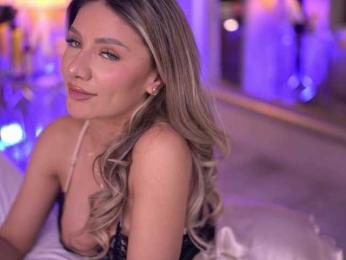 BlairSander — Bongacams recorded stream image, 17.12.2025 01:00