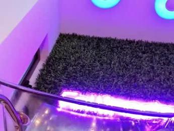 hotfallingdevil — Chaturbate recorded stream image, 17.12.2025 05:40