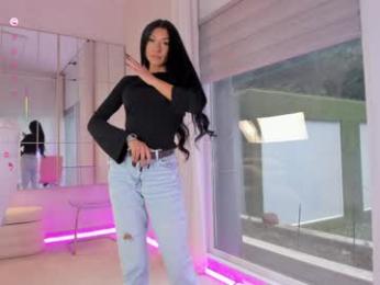 miss_diamond__ — Chaturbate recorded stream image, 17.12.2025 07:50