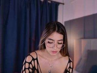 nina-rose — Camsoda recorded stream screenshot (17 Dec 2025)