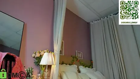 Dearly_Emily — Stripchat recorded stream image, 17.12.2025 17:20