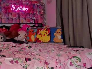 karliekayozz — Camsoda recorded stream image, 18.12.2025 04:40