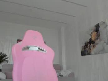 tiffanyhouston_ — Chaturbate recorded stream image, 18.12.2025 08:20