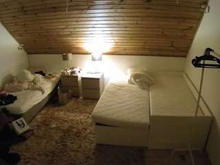 voyeurcam-julmodels-whitebed-2 — Camsoda recorded stream screenshot (15 Dec 2025)