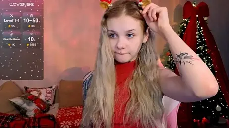 Britney_Lynch — Stripchat recorded stream image, 19.12.2025 19:50