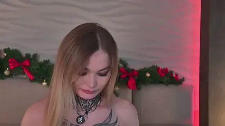 AriWild — Stripchat recorded stream image, 20.12.2025 12:40