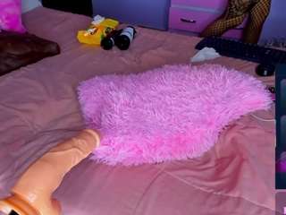shaantall — Camsoda recorded stream image, 21.12.2025 11:10