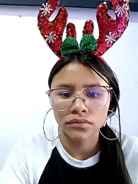SofieLove_01 — Stripchat recorded stream image, 21.12.2025 08:20